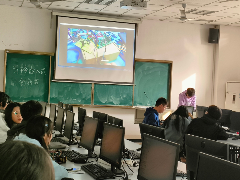 融合創新，賦能未來 重慶文理學院電子信息工程學院技術服務概覽