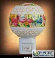 【廠家直銷】精致陶瓷小夜燈/香熏燈/精油小夜燈/節(jié)能燈/LED燈[供應]_世界工廠網(wǎng)中國產(chǎn)品信息庫